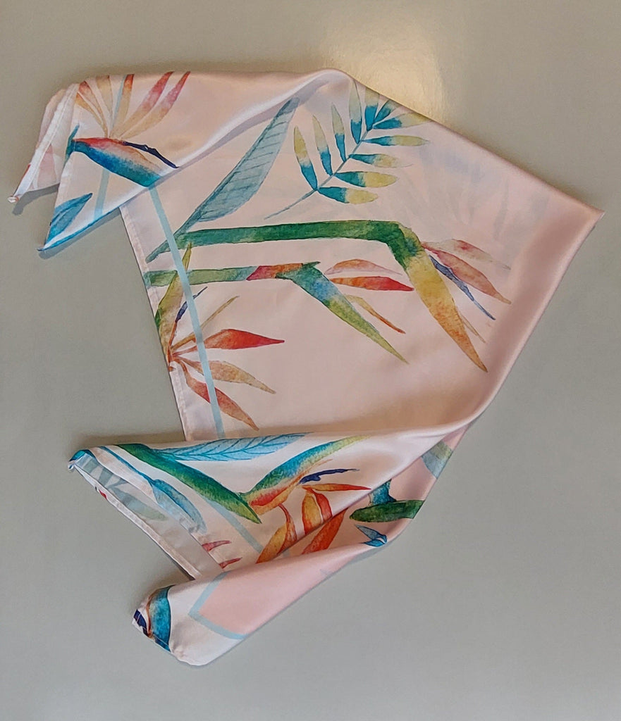 Pañuelo Coral Ave del Paraíso - Arte Amelia Mayo
